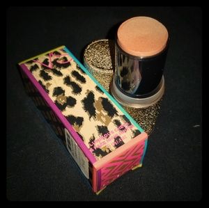 Victoria's Secret Cream Highlighter